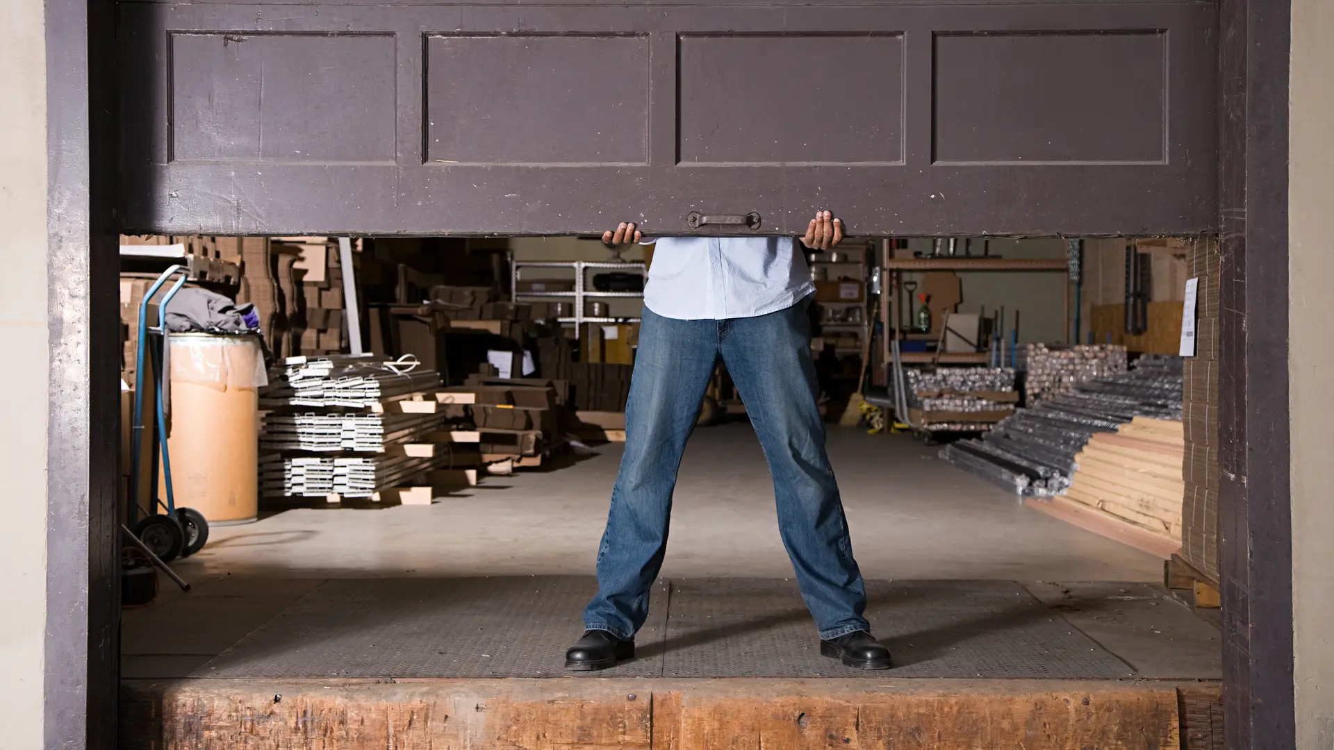 Garage Door Repair: Services and Prices